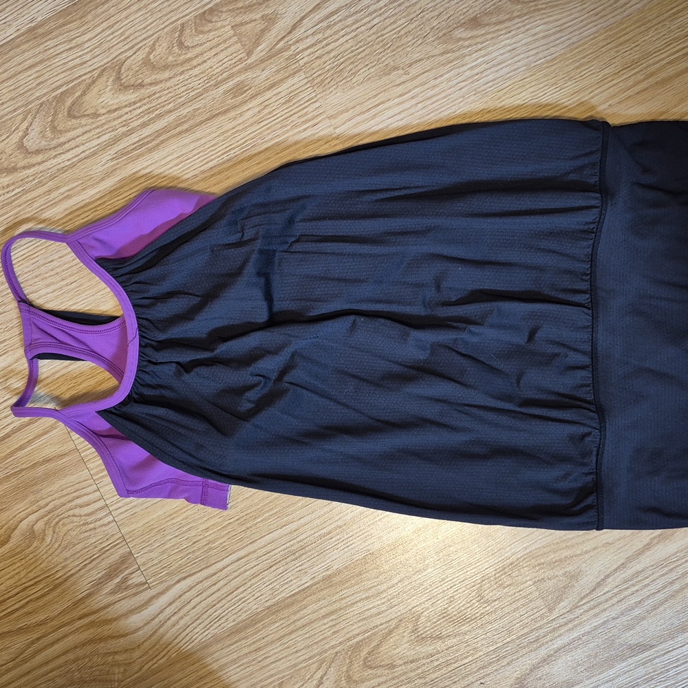 lululemon athletica No Limits Black and Purple Tank Top Size 4